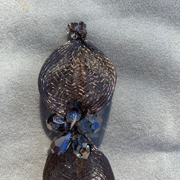 Colette Malouf Mesh Botanical Swarovski Crystal-Embellished Clip main image 5